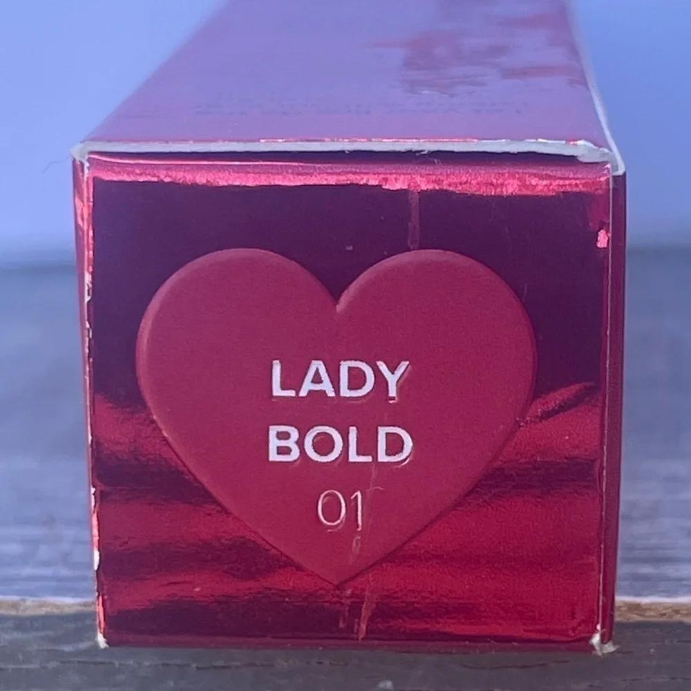 Too Faced Lady Bold ‘Em-Power Pigment Lipstick Full Size